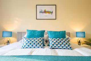 Merriotts Court - Parking - WIFI - Newport - 2