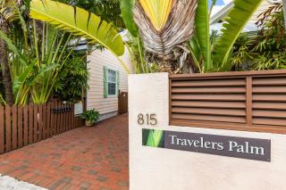 ROYAL PALM SUITE at Travelers Palm Inn Key West - 6