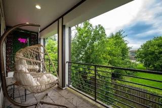 Houston 3BR Suite with BBQ Arcade & Fire Pit - 2
