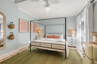 THE MALLORY SUITE at Inn on Fleming Key West! - 9
