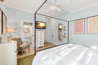 THE MALLORY SUITE at Inn on Fleming Key West! - 5