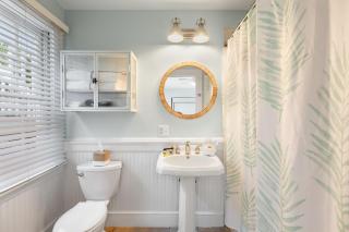 THE MALLORY SUITE at Inn on Fleming Key West! - 3
