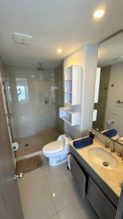 Beachfront condo in Morros City Building - 4