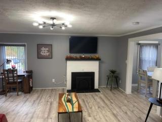 N Lake Ontario 3BR Home Near Beach Seabreeze - 9