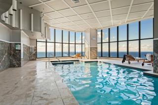 SkyHigh Ocean Luxe Balcony and Resort Amenities - 5