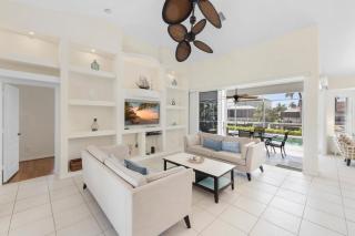 Seaside waterfront home with heated pool and dock - 9