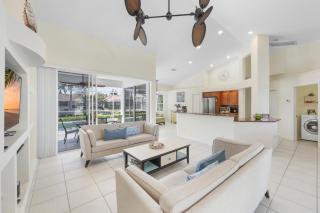 Seaside waterfront home with heated pool and dock - Marco Island - 8