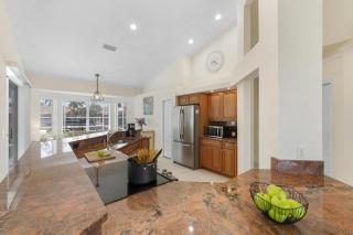 Seaside waterfront home with heated pool and dock - 5