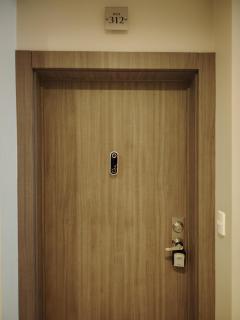 Suite at Pacific Plaza / Parque Empresarial Colón - Guayaquil - 1