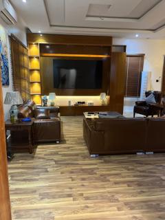 Albuquerque - Abeokuta - 2