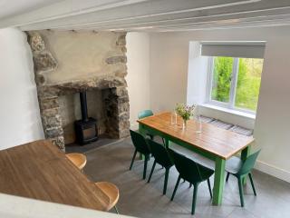 Mynachdy, North Wales Luxury Rural Farmhouse - Twdweiliog - 8