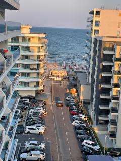Apartament cu vedere la mare wave6 - 8