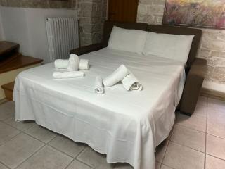 Bella Vita Apartment - 8