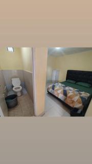 Fatimah Guesthouse - Bukittinggi - 1