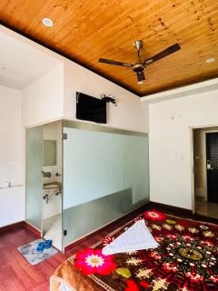 Hotel Solan Heaven - 3