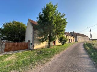 The Longere des Daubenys - - 9