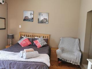 Zonneblom Guest House - 6