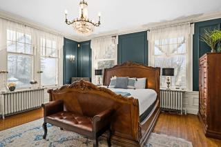 Historic Salyards Mansion by Heirloom Boutique Collection - 4
