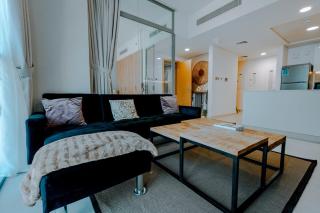 Modern Glass Suite with City Views Reem Island - Abu Dhabi - 3