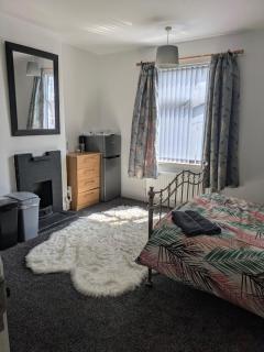 Kettering Town Vacations & Long stay Double & Single room available - Kettering - 3