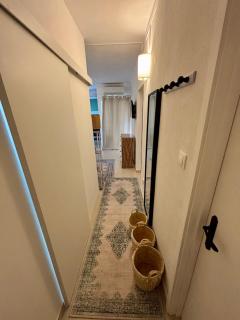 Fantastic two bed apartment close to the beach - 2