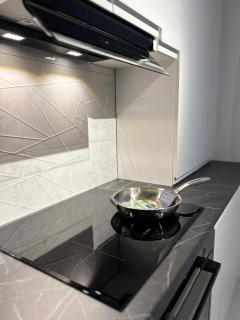 AccentBlack - 8
