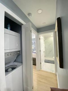 Lakeside Condo End Unit - Naples - 1