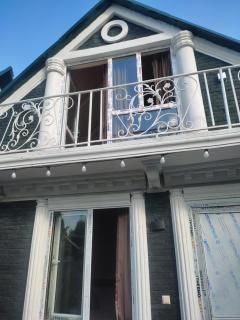 Green House - 9
