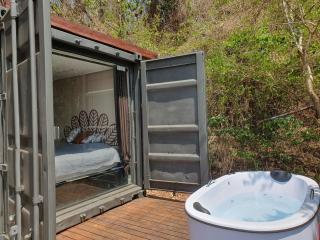 Container Beija-Flor com SPA e Cachoeira - 7