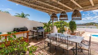 House with 3 ensuite bedrooms and a private pool - 7