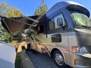 Quiet Peaceful Backyard Class-A RV Near Airport - 9