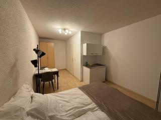 Modern City Apartment for 2 - 9
