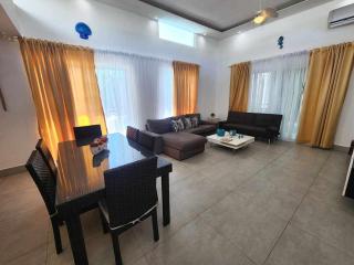 Unique 3 Bedrooms Villa las Palmas 41 - - 3