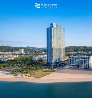 Căn hộ 2PN view biển Alacarte Hạ Long, bể bơi vô cực - 0