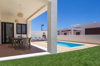 Villa Estrella by Villa Plus - 4
