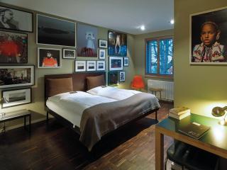 Das kleine Schwarze - Bed & Breakfast - 0