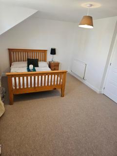 Very Large King bedroom- Dartford Central - Dartford - 0