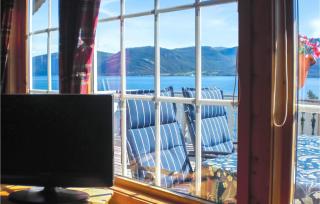 Cozy Home In Lavik With House Sea View - Lavik - 8