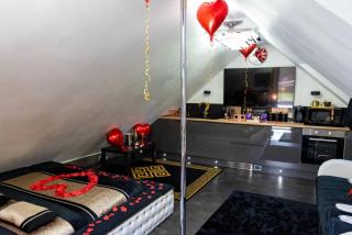 Castle Queen - Coseley - 2