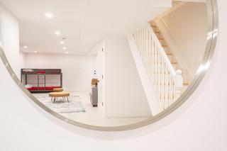 Modern 2BR plus Basement Brooklyn Stay and Backyard - 2