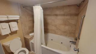 Four Sails Resort - 5