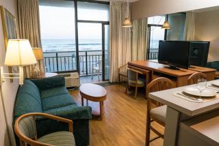 Four Sails Resort - 7