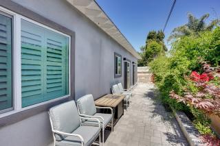 2 Mi to Disneyland Home with Furnished Patio! - 0