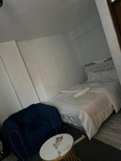 EMPIRE B&Bs - 0