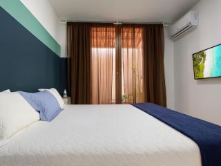 Casa com 2 quartos em condomínio tranquilo, suíte com cama king, ar-condicionado, Wi-Fi rápido, cozinha equipada e garagem privativa - Porto Seguro - 4