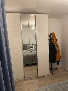 3 for Three Entire Apartment - Ytri-Njarðvík - 1