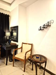 The Grandview Manor - 2 Bed Luxury Apartment with City Views - 2