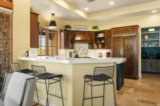 Tranquility at The Rocks Club/Troon - 9