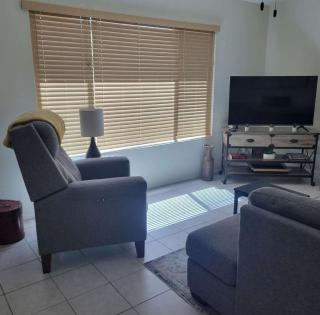 Charming House Pool Near Kiwanis Park Freeways - 7