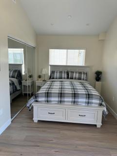 cozy & Elegant Torrance Apartment with balcony - 6